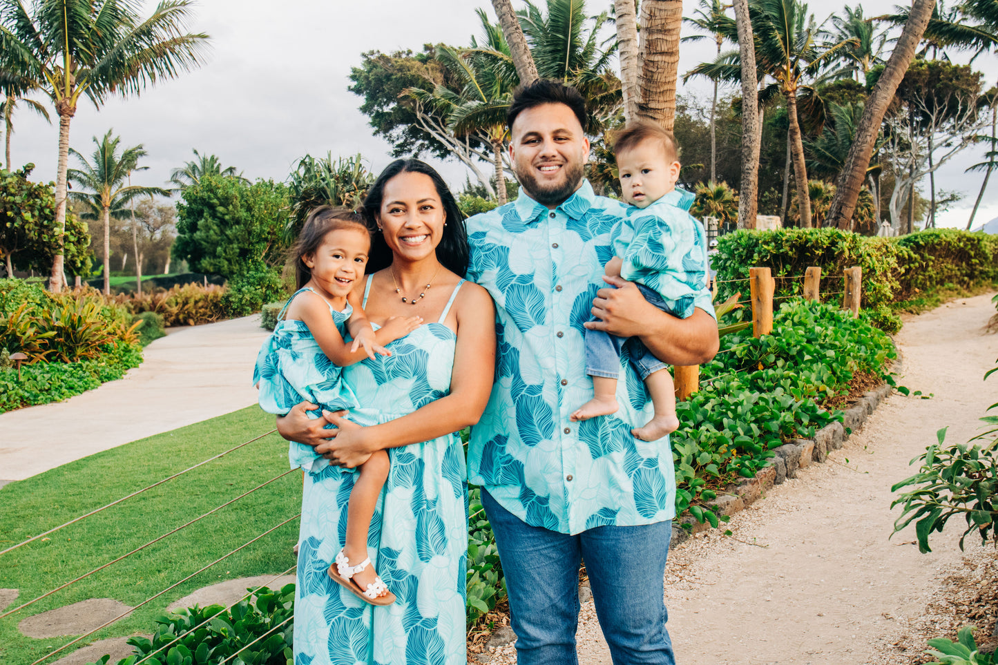 Mens Aloha Shirt PŌMAIKA'I 'Ohana Collection